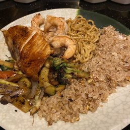 FUJI72 JAPANESE STEAKHOUSE HIBACHI AND SUSHI BAR - Updated