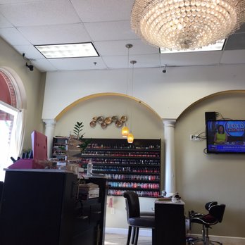 Posh Nail & Spa - Nail Salons Near Me - Riverview, Florida