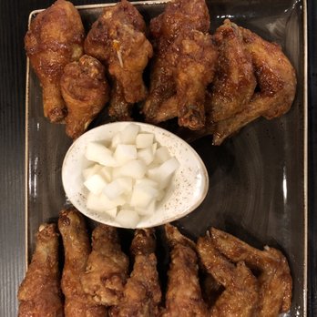 Bonchon Convoy - Large wings with radish - Chicken Wings Near Me - San Diego, California