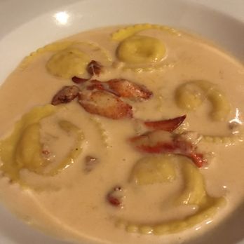 Robertos Italian Restaurant - Home made lobster ravioli - Pizza Near Me - Ogunquit, Maine Robertos Italian Restaurant - Home made lobster ravioli - Pizza Near Me - Ogunquit, Maine