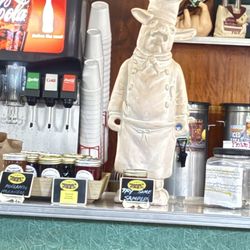 Bozo’s Hot Pit Bar-B-Q