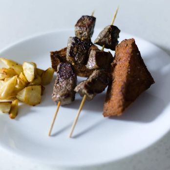 Amilinda - Beef espetada - Portuguese Near Me - Milwaukee, Wisconsin