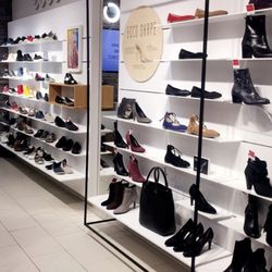 Shoe stores open tomorrow near me Clearance