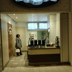 Bagel Stop - The front