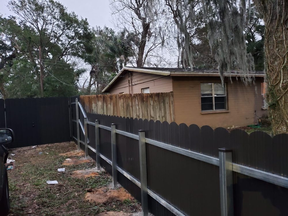 Slide of Metal Fence Guajiro