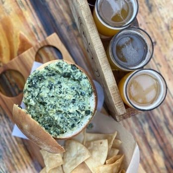 The Plank Pizza Co Beer Parlor - Spinach Dip Bread Bowl - Pizza Near Me - Saddle Brook, New Jersey The Plank Pizza Co Beer Parlor - Spinach Dip Bread Bowl - Pizza Near Me - Saddle Brook, New Jersey