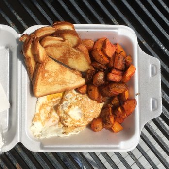 Chef Leo's Kitchen - Breakfast - Food Trucks Near Me - Peabody, Massachusetts Chef Leo's Kitchen - Breakfast - Food Trucks Near Me - Peabody, Massachusetts