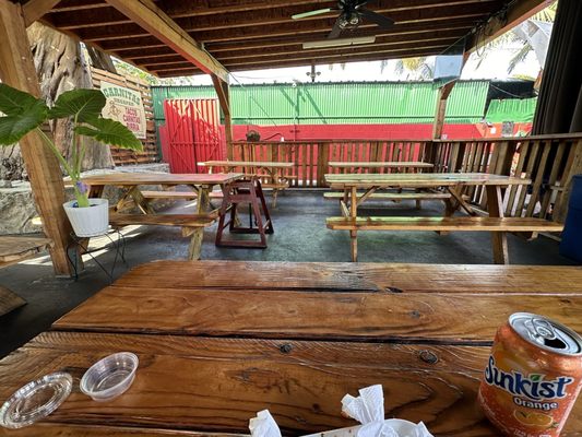 Carnitas Uruapan by null