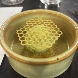 Match ice cream with honeycomb tuile Match ice cream with honeycomb tuile