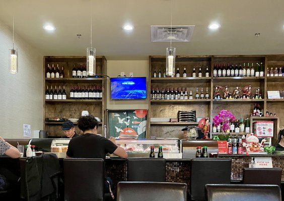 Yoshiko Ramen & Sushi by null