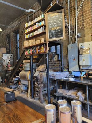 Alabama Peanut Co. by null