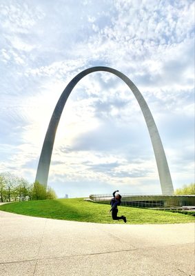 The Gateway Arch by null