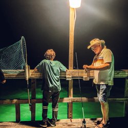 Pelican Bay Resort - Fishing pier