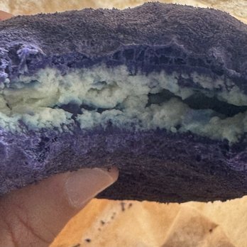 Nanding's Bakery - Ube Cream Cheese Pandesal - Bakeries Near Me - Waipahu, Hawaii
