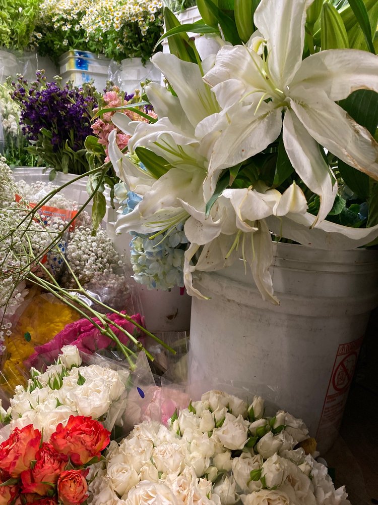 FLOWERS BY FRANK & ELAINE 20 Photos & 13 Reviews 2202 S Hoover St