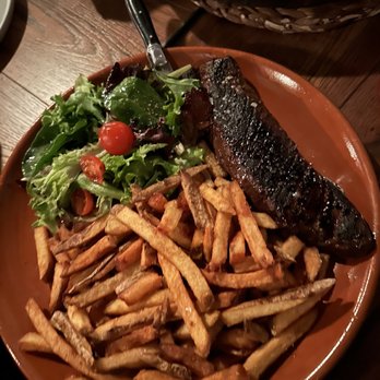 Sala Astoria - Spanish Near Me - Queens, New York Sala Astoria - Spanish Near Me - Queens, New York