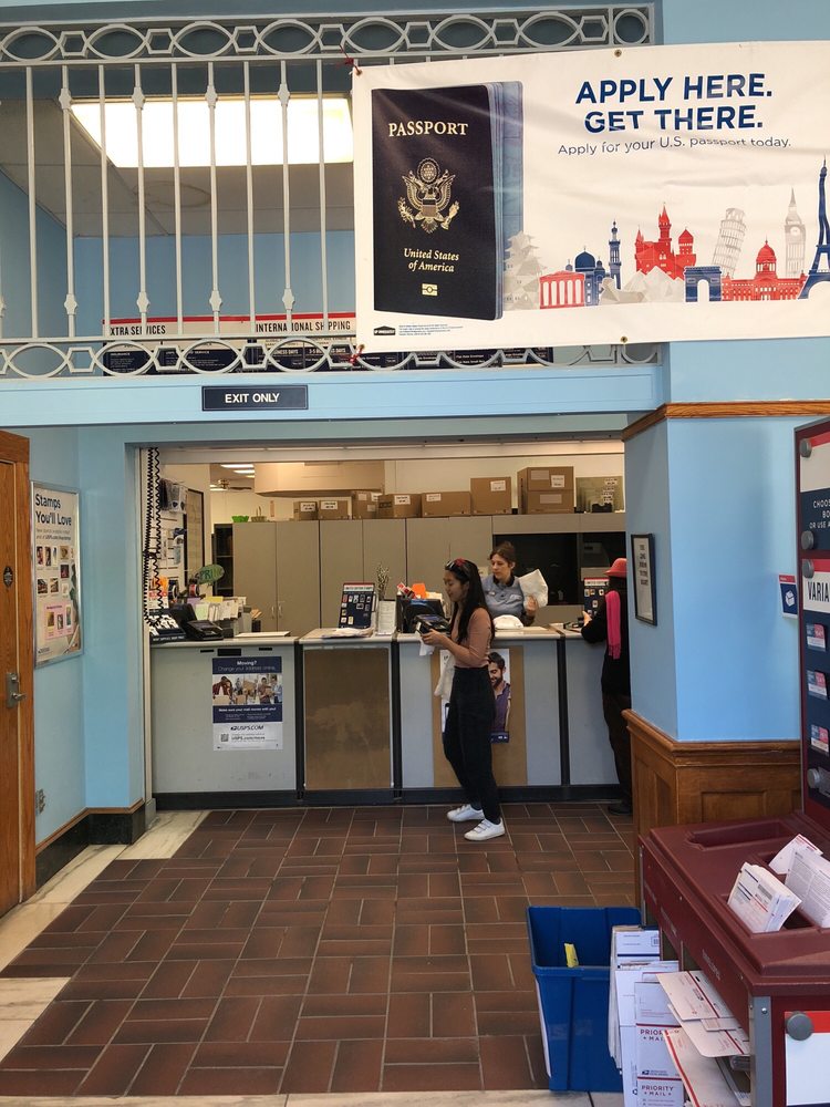 US POST OFFICE Updated August 2024 10 Main St, Middlebury, Vermont