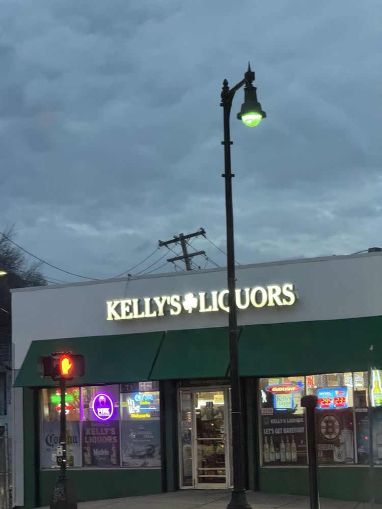 Kelly's Liquor Mart Logo