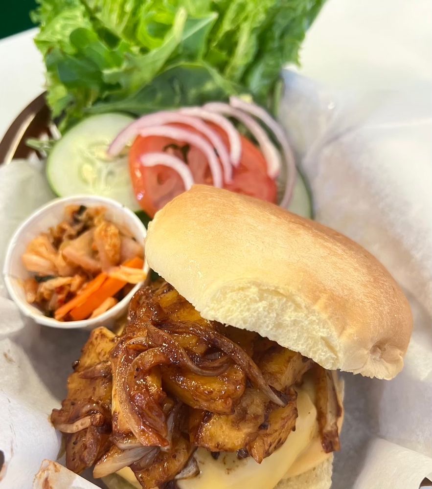 The Waimea Juice  & Restaurant