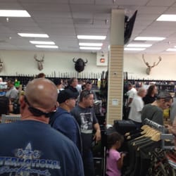 Grand opening sale day. 8:30am...so many ppl
