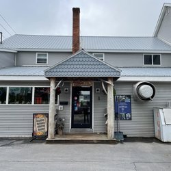 D & D Meats - The outside