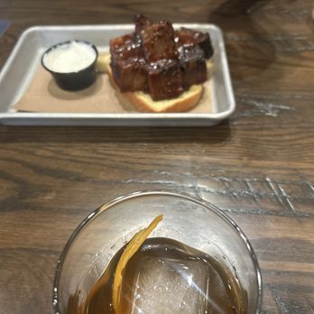 Firefly's BBQ - Burnt ends and old fashion - Barbeque Near Me - Marlborough, Massachusetts
