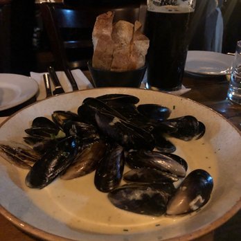 The Devil's Advocate - Wine Bars Near Me - Edinburgh, EDH