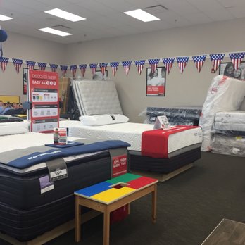 Mattress Firm Outlet - Berwyn - Furniture Stores Near Me - Berwyn, Illinois