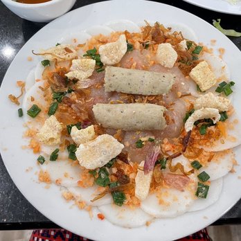 Lien Hue 3 - Banh beo and banh bot loc - Vietnamese Near Me - Westminster, California