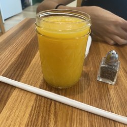 Giulias Cafe - Small orange juice