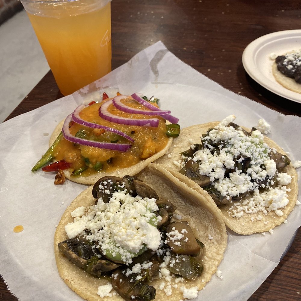 Guisados - Tacos Near Me - Burbank, California