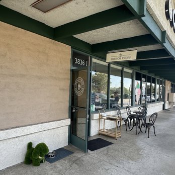 French Press Espresso Bar - Outside - Coffee & Tea Near Me - La Verne, California