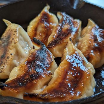 Susuru Ramen - Gyoza ($9) - Ramen Near Me - Astoria, New York
