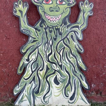 Hurds Family Farm - Boo lol - Fruits & Veggies Near Me - Modena, New York