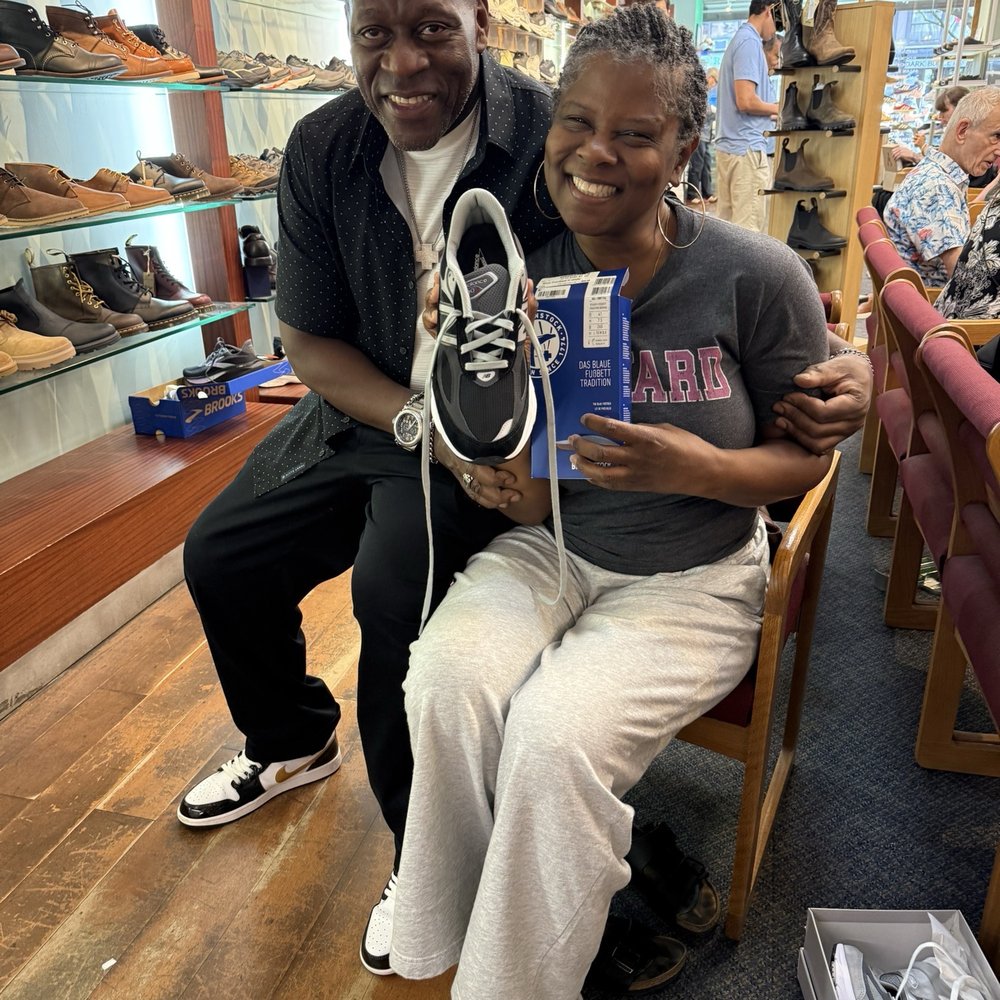 Melvin is my sneaker hero!!! Melvin is my sneaker hero!!!