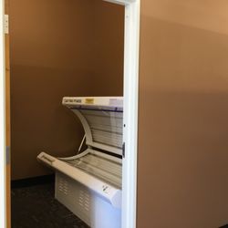 Anytime Fitness - TANNING!