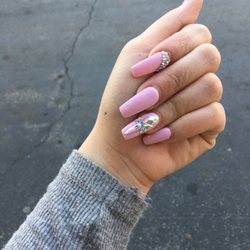 Queen Of Nails