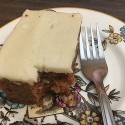 Armen's Cafe - Carrot cake
