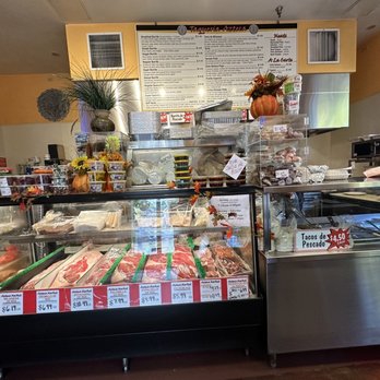 Azteca Market - Front - Grocery Near Me - St. Helena, California Azteca Market - Front - Grocery Near Me - St. Helena, California