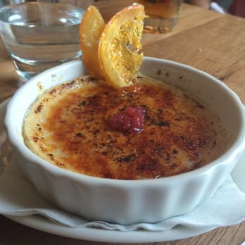Maevery Public House - Creme brûlée cheese cake. Sooo good!!! - Cocktail Bars Near Me - Lake Bluff, Illinois