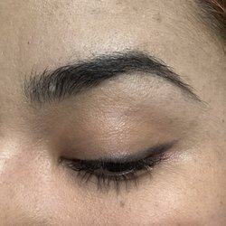 GoodBrows - Shaded eyeliner