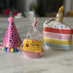 Pup cupcake for my girls 2nd birthday! Pup cupcake for my girls 2nd birthday!