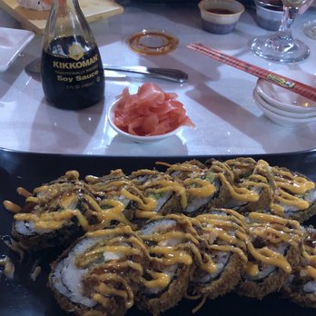 The King And I - crispy salmon roll - Sushi Bars Near Me - Canyon, Texas The King And I - crispy salmon roll - Sushi Bars Near Me - Canyon, Texas