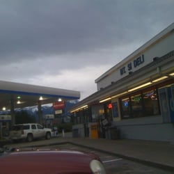 Mt Si Chevron Deli & Car Wash
