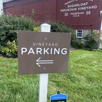 Sugarloaf Mountain Vineyard - Wineries Near Me - Dickerson, Maryland Sugarloaf Mountain Vineyard - Wineries Near Me - Dickerson, Maryland