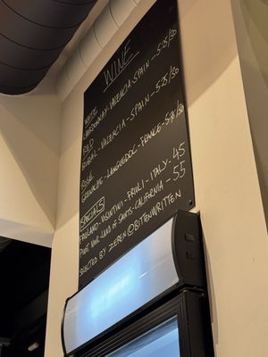 Eat Momo by null