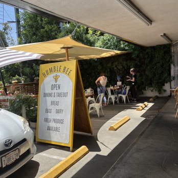 Humble Bee - Patio seating and dog friendly - Breakfast & Brunch Near Me - Northridge, California Humble Bee - Patio seating and dog friendly - Breakfast & Brunch Near Me - Northridge, California