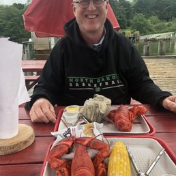 Dinner for 2! Two lobsters, pound of steamers, and corn!! $32! Dinner for 2! Two lobsters, pound of steamers, and corn!! $32!