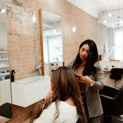 Wave Hair Extension Lounge - Hand Tied Extensions by Andrea
