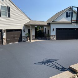 RDS Paving & Sealcoating - Driveway Sealcoating Hummelstown PA